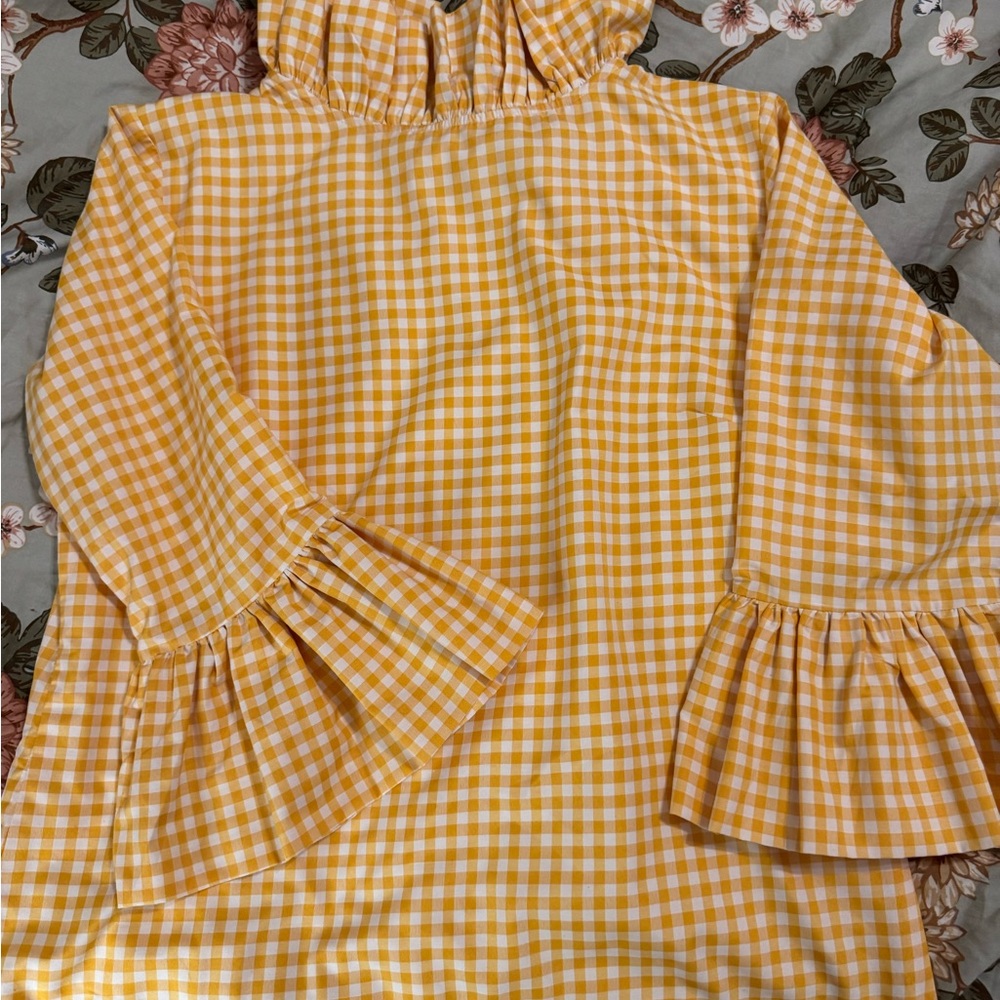 Gingham Ruffle-Sleeve Blouse in Yellow